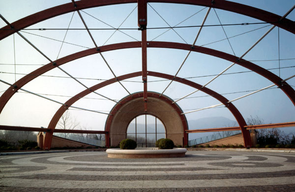 arco d'ingresso completato